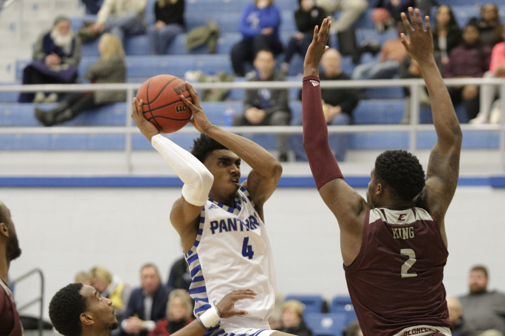 GALLERY-EIU-v-EKU-mbb-026-020720.JPG